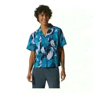 💙2/40 Mountain Hardwear  Shade Light Short Sleeve Shirt - women’s XL